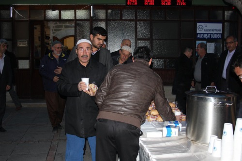 Karatay Belediyesinden Sabah Namaz Sonras orba kram 